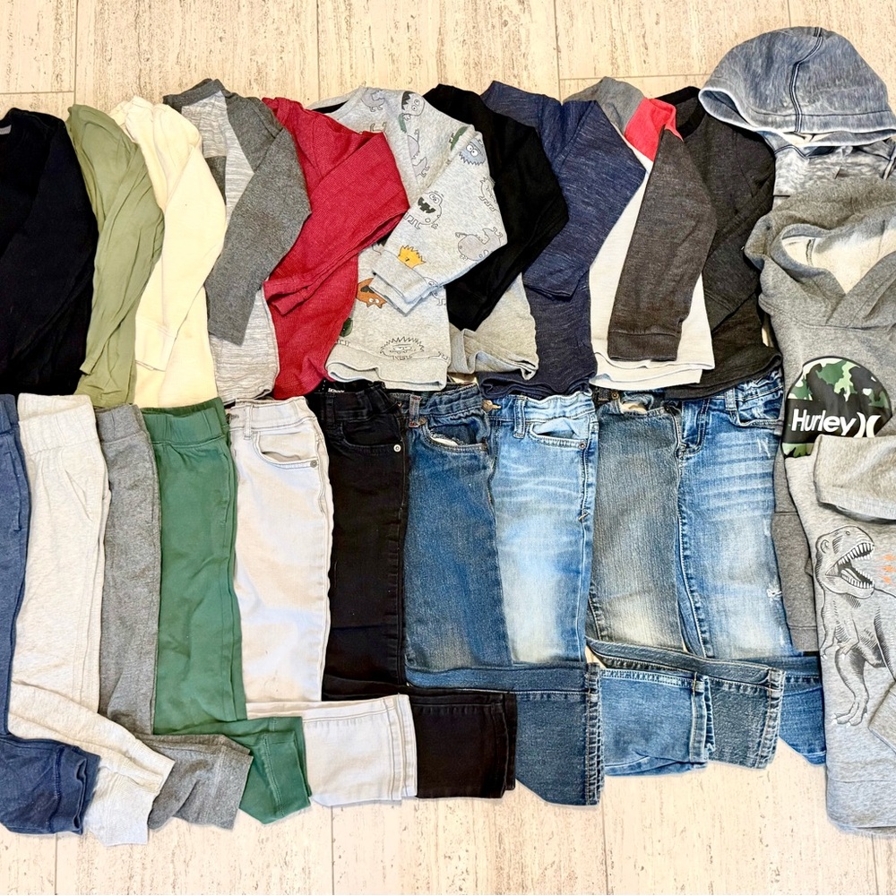 Hurley Gray Hoodie and Colorful Clothing Set